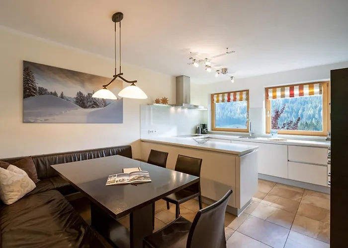 Ahornegg トゥクス